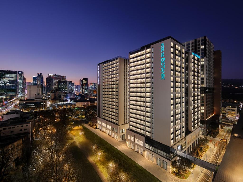 The BOTANIK Sewoon Myeongdong