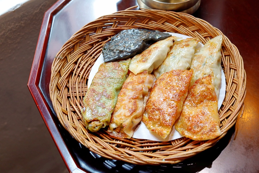 ข้าวกลางวัน: 창화당 Chang Hwa Dang